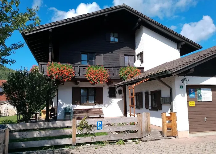 Gipfelblick Am Woessenerbach